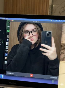 Annastasia, 20, United Kingdom