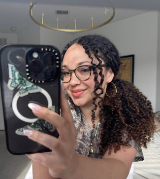 Juliet Debra, 30, Germany