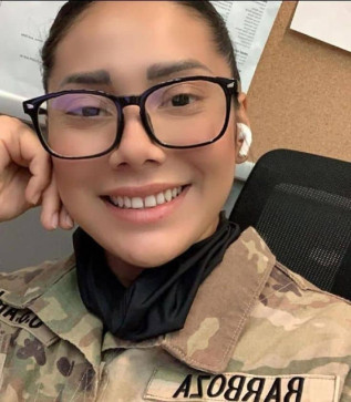 Penelope, 27, United States