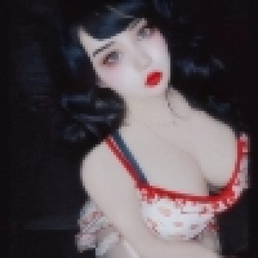 Spooky, 20, United States