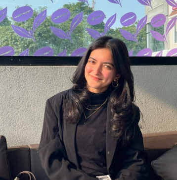 Shreya, 25, India