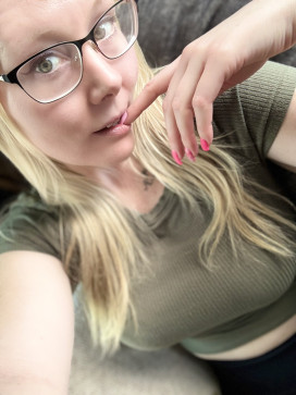 Debbywatson, 28, United States