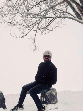 Nick, 28, India