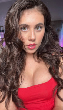 Stella, 29, United States