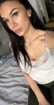 Deborah, 30, United States
