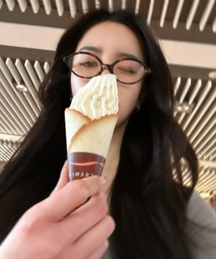 Chloe, 31, Singapore