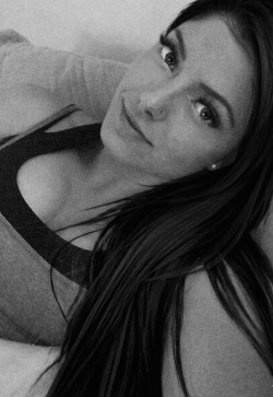 Lexis, 25, United States