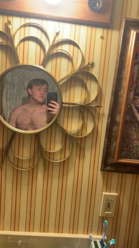 Aiden, 18, United States