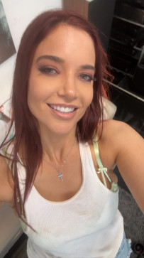 Esther, 29, United States