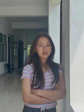 Naina, 26, Nepal