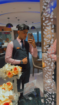 Akbar, 23, Qatar