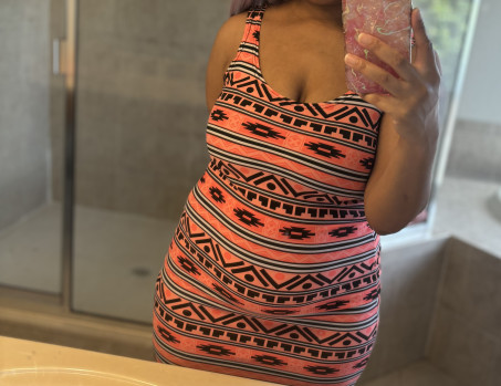 MomS3llsHxiryPix, 28, United States