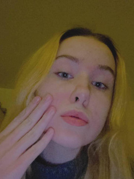 Juliet Mary, 20, United States