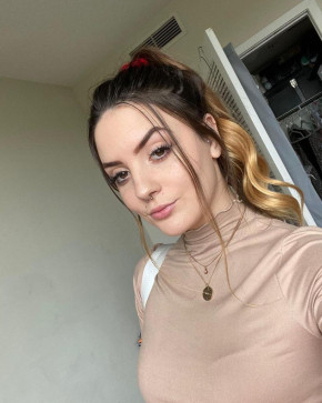 Angela Charlotte, 18, United States