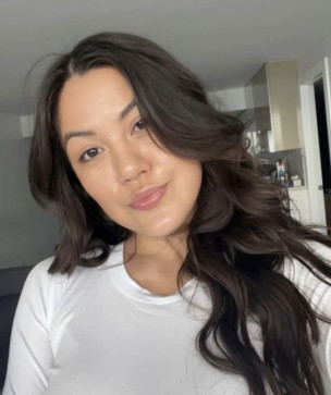 Laura Miller, 36, United States
