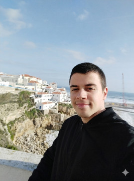 Salvador, 20, Portugal