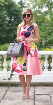 Gina, 25, United Kingdom