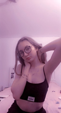 , 30, United Kingdom
