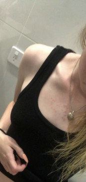 Anna, 18, United States