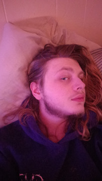 Wt Wt, 20, United States