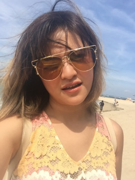 Mucheluer, 40, Germany