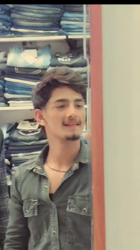 Deepak Dabla, 18, India
