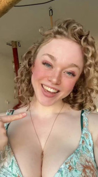 Mary, 28, United States