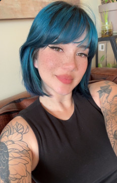 Nora Snow, 27, United States