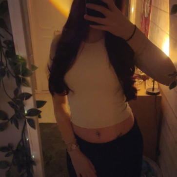 Chels, 18, United States