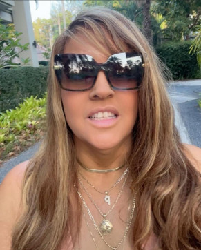 Amanda, 29, United Kingdom