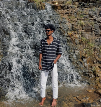 G Vasu, 18, India
