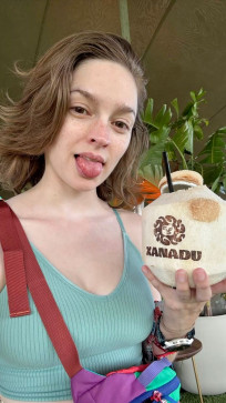 Prettybutter, 25, United States