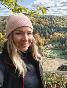 Jennifer, 40, United States