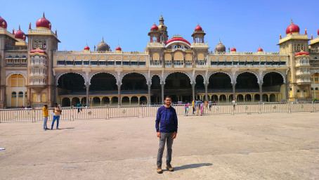 Charlie007, 30, India
