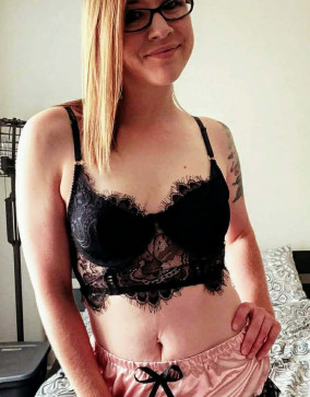 Ajxfskxf, 20, United States