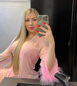 Jessica, 30, United States