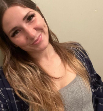 Mary Lora, 35, United States