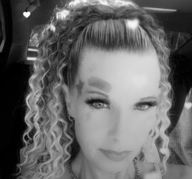 Angela, 28, United States