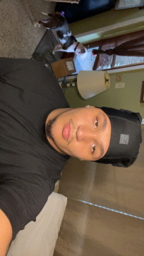 Robb7, 19, United States