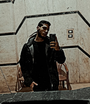 GUY, 22, Egypt