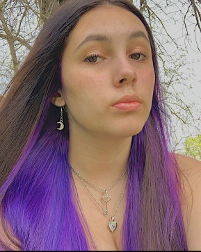 Sabina, 24, United Kingdom
