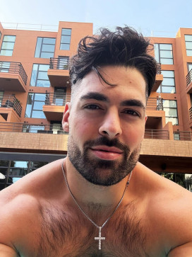 Christopher Coteoff, 33, United States