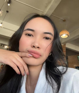 Ellen, 37, United States