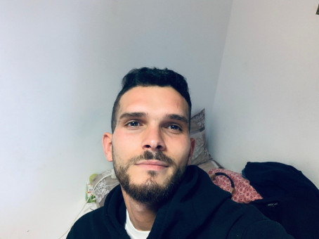 Yasmine Mardessi, 18, Tunisia