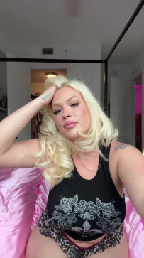 Brenda, 28, United States