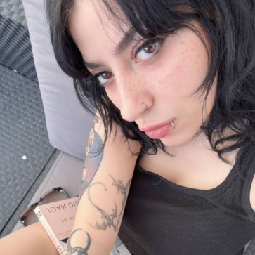 Sarah Bill, 33, United States