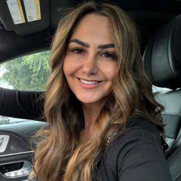 Janny, 40, United States