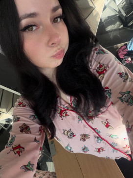 Roseline, 30, Netherlands