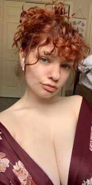 Bella Kelvin, 30, United States