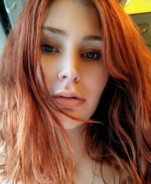 Mary, 34, Japan